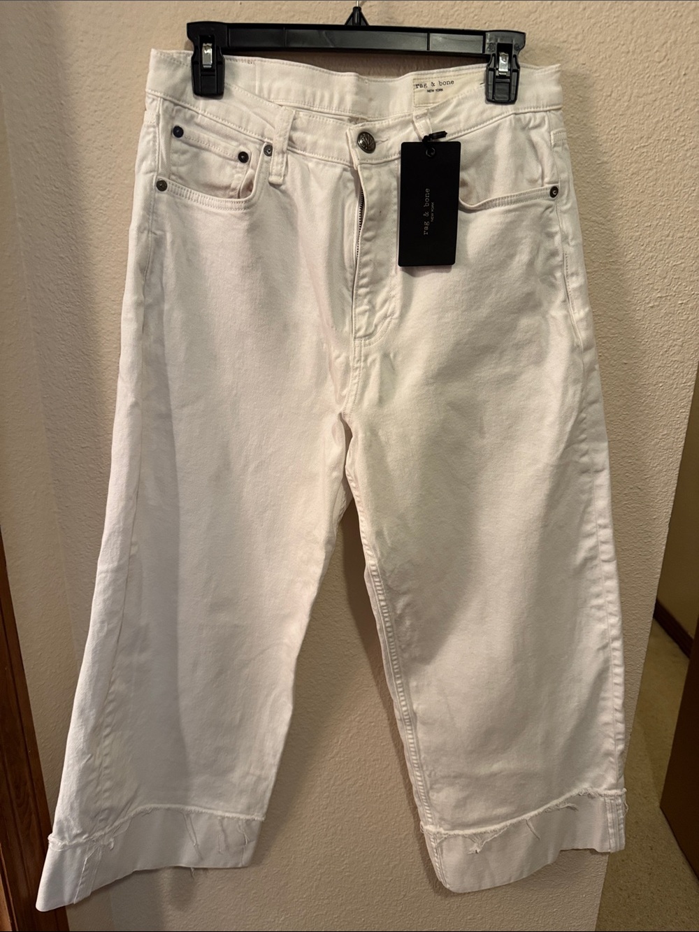 Fabulous rag & bone White High Rise Cuffed Cropped Wide Leg Jeans